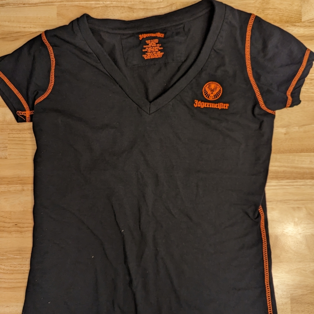Women's M/L Jagermeister v-neck jersey style t-shirt